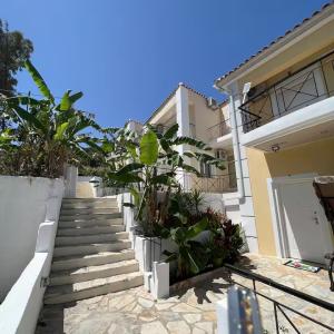 entrance-steps
